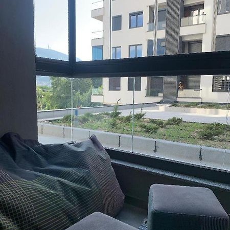 Pink Modern Apartment สโกเปีย ภายนอก รูปภาพ